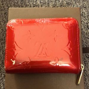 Louis Vuitton Red Vernis small zipper wallet